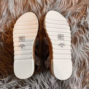 Aztec Print Platform Sandals